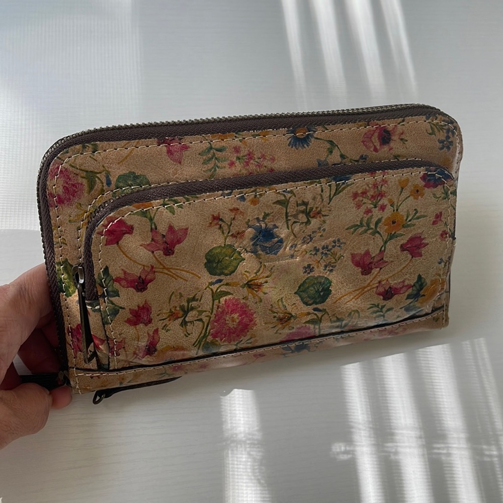 leather wallet